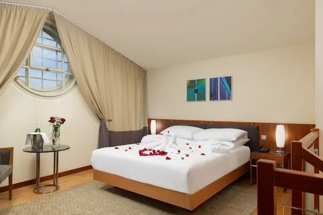 Deluxe Loft