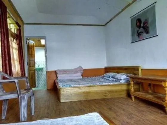 Tek Büyük Yataklı Oda, 1 Çift Kişilik Yatak