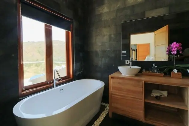 Villa, 4 Yatak Odası, Kişiye Özel Havuzlu, Deniz Manzaralı