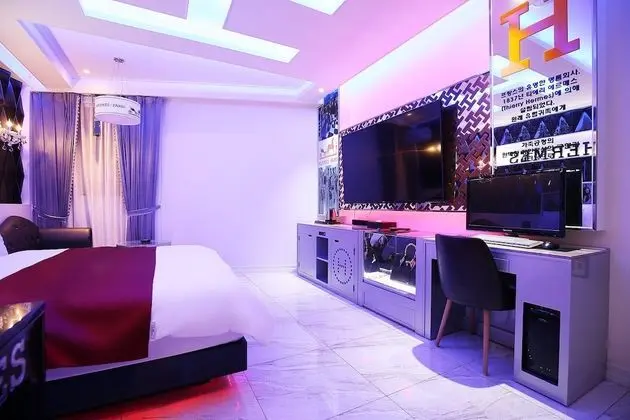 Premium Oda (Onsite payment for more than 2 people)