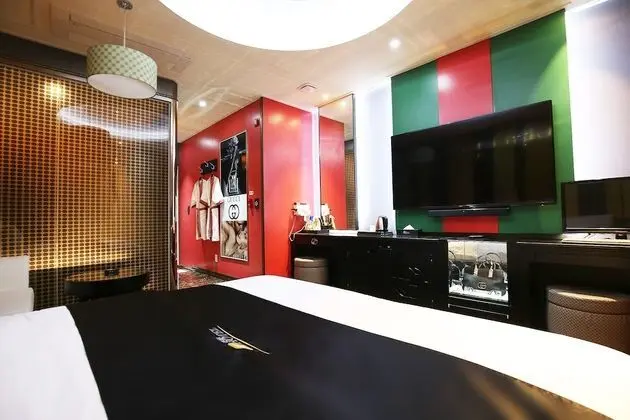 Premium Oda (Onsite payment for more than 2 people)