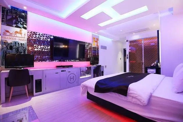 Premium Oda (Onsite payment for more than 2 people)