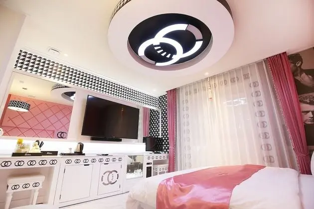 Premium Oda (Onsite payment for more than 2 people)