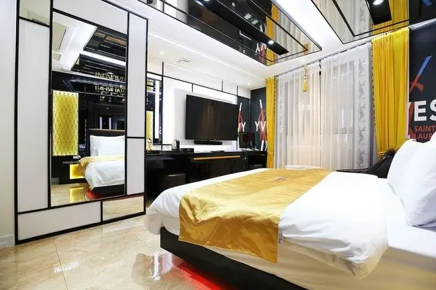 Premium Oda (Onsite payment for more than 2 people)