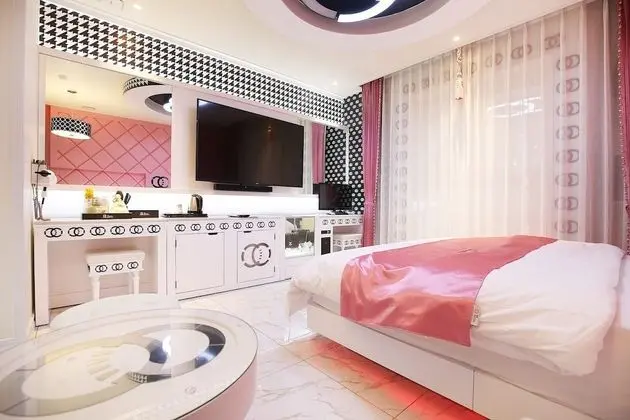 Premium Oda (Onsite payment for more than 2 people)