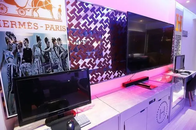 Premium Oda (Onsite payment for more than 2 people)