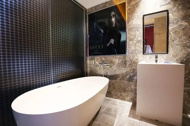 Premium Oda (Onsite payment for more than 2 people)