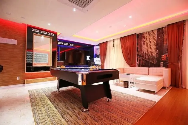 Semi Suite (Karaoke) - On site payment for more than 2 people