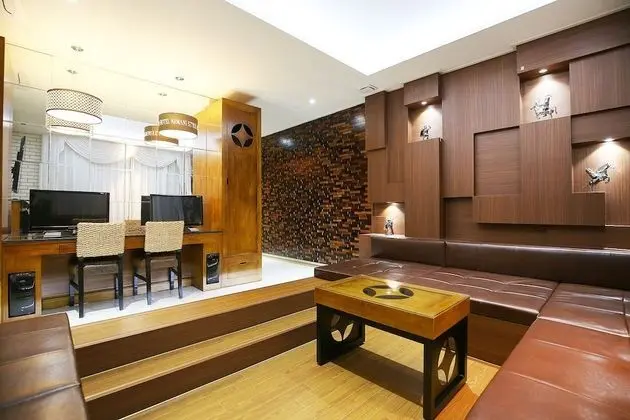 Semi Suite (Karaoke) - On site payment for more than 2 people