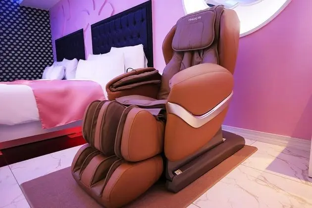 Semi Suite (Karaoke) - On site payment for more than 2 people