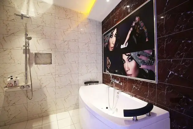 Semi Suite (Karaoke) - On site payment for more than 2 people