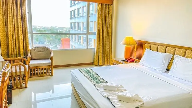 Deluxe Tek Büyük Yataklı Oda
