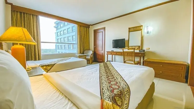 Deluxe Tek Büyük Yataklı Oda