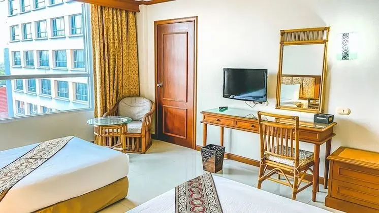 Deluxe Tek Büyük Yataklı Oda