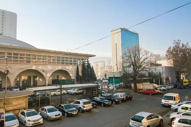 Tek Büyük Yataklı Oda, Balkon