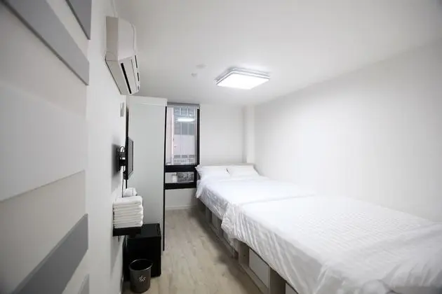 K-POP Room