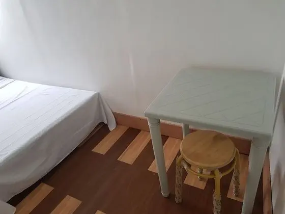 Oda (Budget Double Room - Min 1 Month Stay)