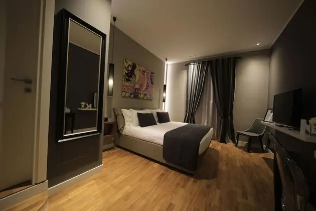 Tek Büyük Yataklı Oda