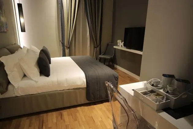 Tek Büyük Yataklı Oda