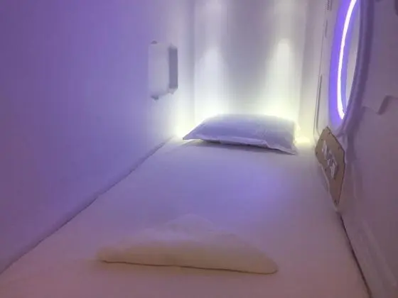 Single Space Pod (No Windows)