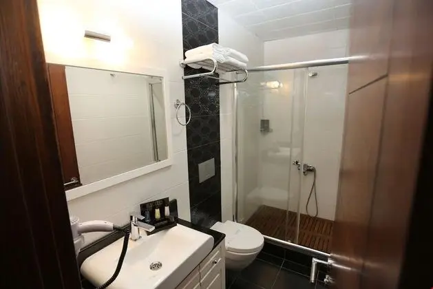 Standart Stüdyo Suit