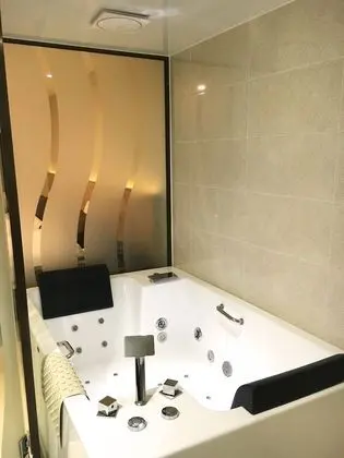 İki Ayrı Yataklı Oda
