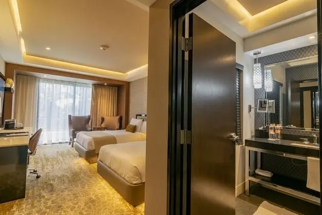 Premium Oda, 2 Çift Kişilik Yatak, Danışma, Havuz Manzaralı (EXPEDIA)