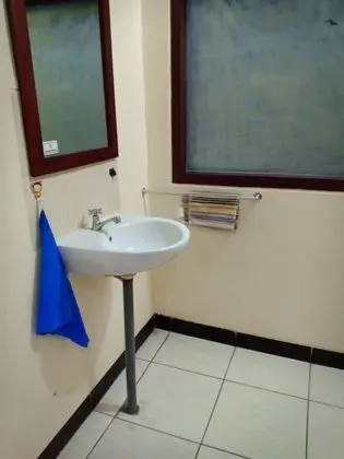 Economy Üç Kişilik Oda