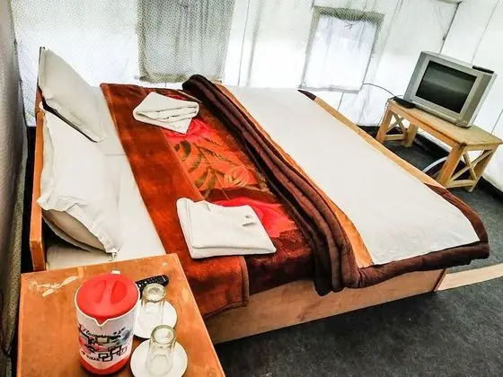 Deluxe Tek Büyük Yataklı Oda, 1 Çift Kişilik Yatak, Dağ Manzaralı, Dağ Yamacı