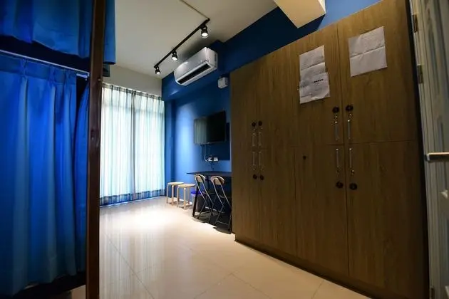 Ortak Ranzalı Oda, Karma Ranzalı Oda