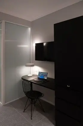 Black & White Suite