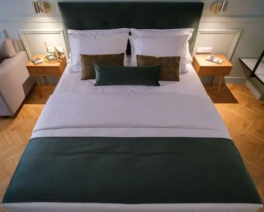 Green Suite