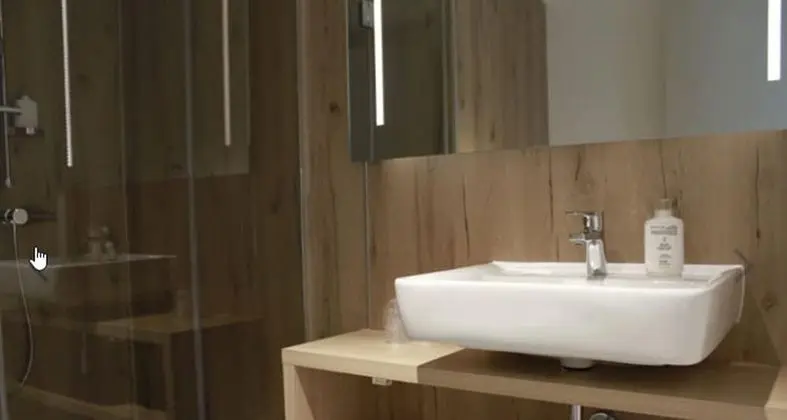 Classic Tek Büyük Yataklı Oda