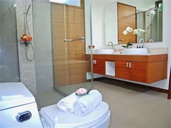 Villa, 2 Yatak Odası, Havuz Kenarı