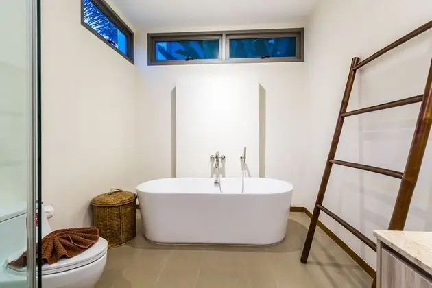 4 Bedrooms Villa with Private Pool