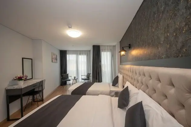 Deluxe Süit, Birden Çok Yatak