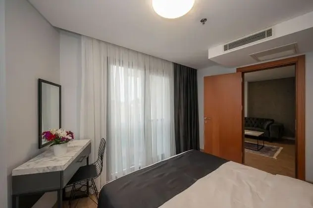 Standard Süit, 1 En Büyük (King) Boy Yatak ve Çekyat