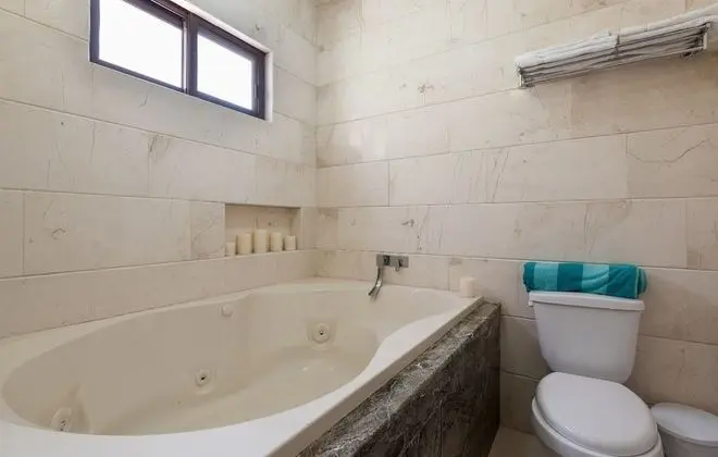 Romantic Stüdyo Süit, 1 Büyük (Queen) Boy Yatak, Küvet, Avlu Manzaralı