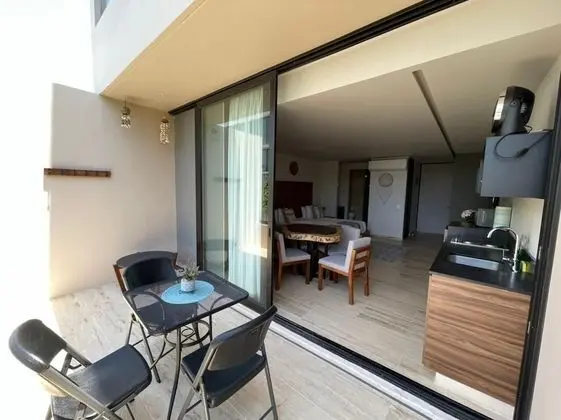 Luxury Çatı Katı (Loft), 1 Yatak Odası, Balkon, Bahçe Manzaralı