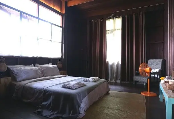 Double Room with Fan (Shared Bathroom)
