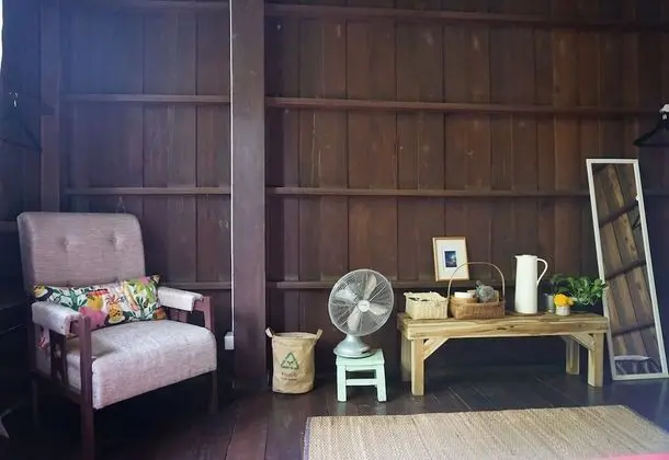 Family Room for 3 Pax (Shared Bathroom)