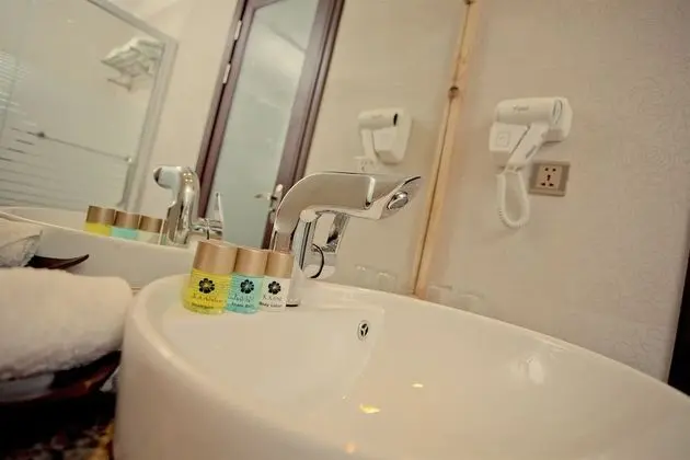 Deluxe Tek Büyük veya İki Ayrı Yataklı Oda, Şehir Manzaralı