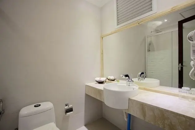 Deluxe Dört Kişilik Oda