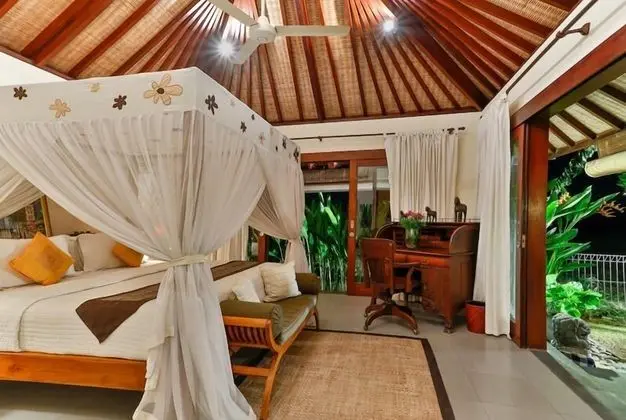 Villa, 2 Yatak Odası, Kişiye Özel Havuzlu