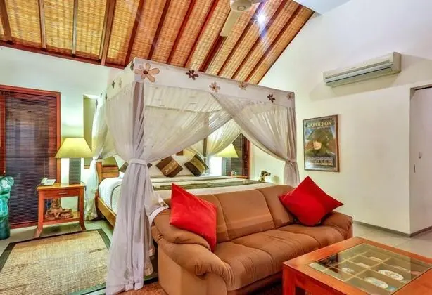 Villa, 3 Yatak Odası, Kişiye Özel Havuzlu