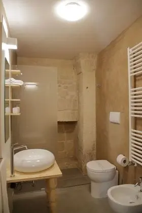 Tek Büyük Yataklı Oda, Bahçe Manzaralı