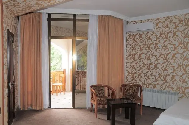 Standard Üç Kişilik Oda