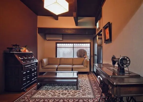Traditional Ev (Private Vacation)