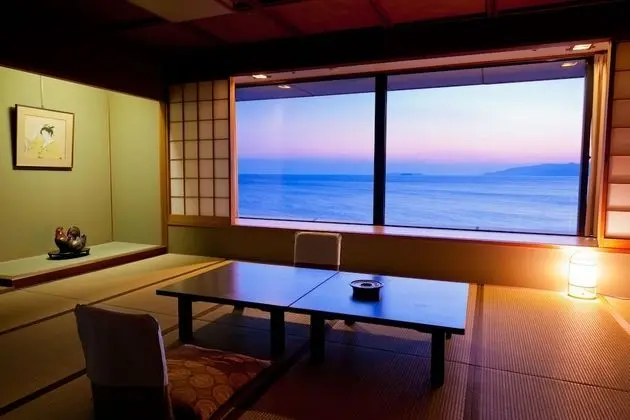 Deluxe Oda, Sigara İçilebilir, Okyanus Manzaralı (Japanese Style)