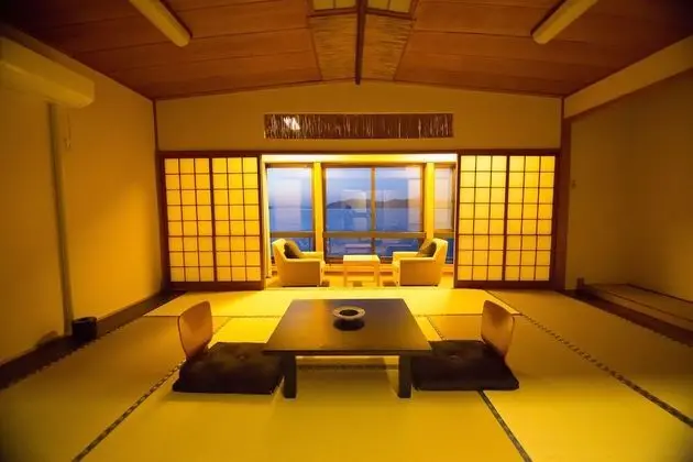 Traditional Oda, Sigara İçilebilir, Okyanus Manzaralı (Japanese Style)